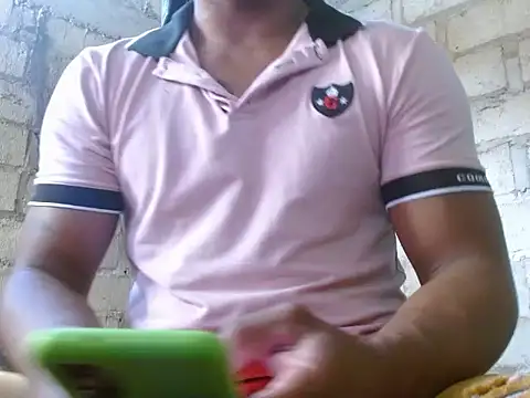 Snapshot of fernandez_latinblackk chatting on October 1, 1:48 pm fernandez latinblackk online show from October 1, 1:48 pm