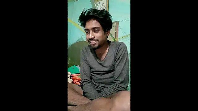 Snapshot of savage_lucifer8 chatting on December 14, 7:25 pm savage lucifer8 online show from December 14, 7:25 pm