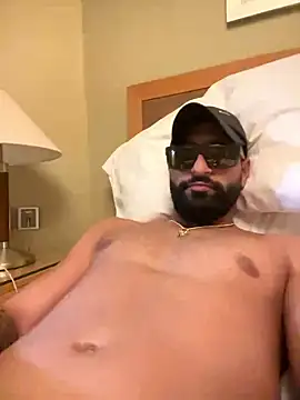 sexycouplesar online show from December 4, 10:35 am