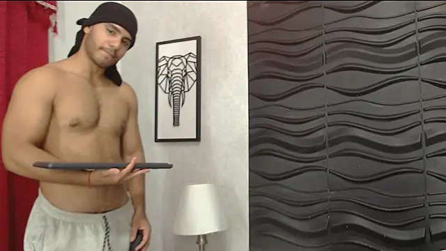 Ibr4h1mm muscles online show from December 21, 1:53 pm