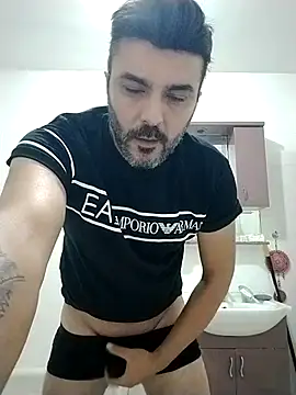 Snapshot of hot_man_eray chatting on September 16, 8:53 pm hot man eray online show from September 16, 8:53 pm