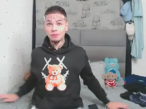 MarceloMilk online show from October 17, 9:08 pm