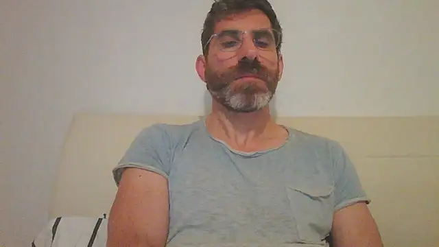 alcatraz009 online show from October 12, 2:27 am