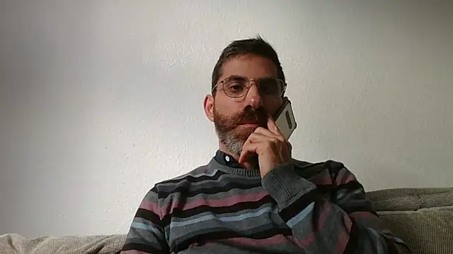 alcatraz009 online show from November 3, 7:45 am