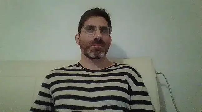 alcatraz009 online show from February 16, 9:38 pm