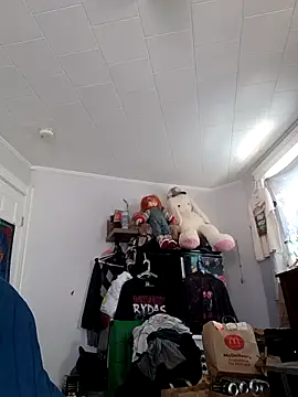 ChuckyyDee online show from February 13, 5:40 pm