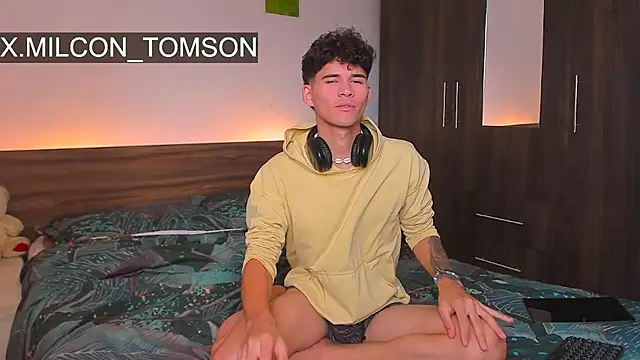 Milcon Thomson online show from September 21, 8:09 pm