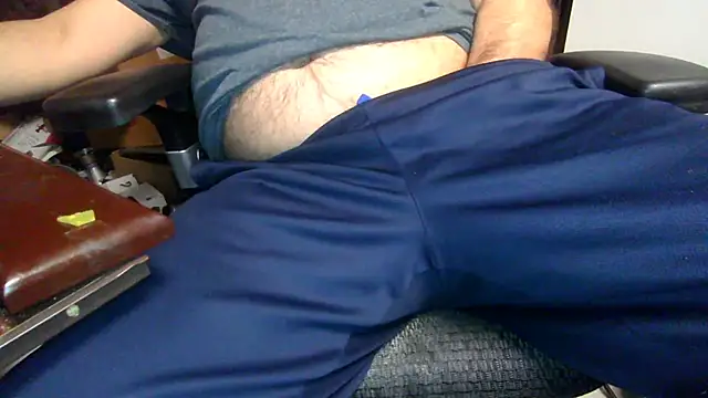 thickdaddy59 online show from December 3, 3:18 am