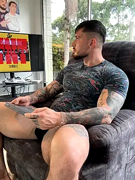 DimitriSullivan  online show from October 9, 9:52 pm