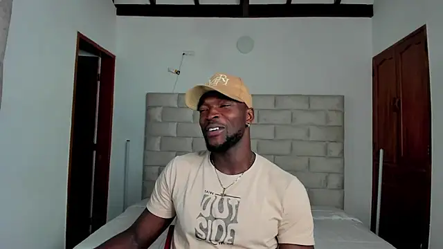 Dylan Taylor online show from December 22, 12:35 pm