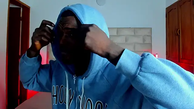 Dylan Taylor online show from March 4, 7:26 am