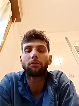 Snapshot of dariodario chatting on December 19, 12:34 pm dariodario online show from December 19, 12:34 pm
