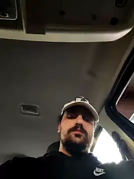 salvat22 online show from March 25, 4:55 pm