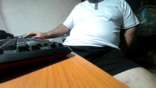 angel0 voglioso online show from September 28, 8:45 am