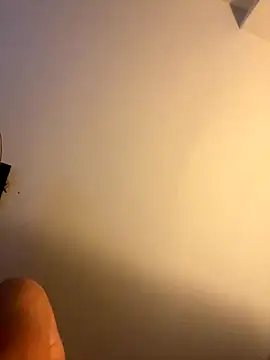 zenzero87 online show from October 23, 12:03 am