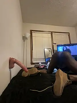 Shawtyblaque21 online show from October 18, 8:08 am