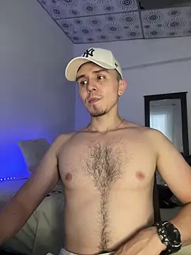 adam-rivera online show from December 26, 9:15 pm