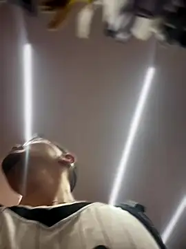 adam-rivera online show from October 6, 10:58 pm