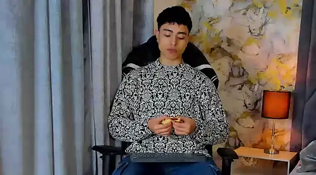 JoshRashfordd online show from February 1, 12:05 pm