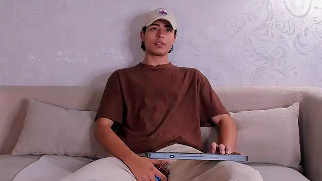 JoshRashfordd online show from October 15, 10:28 pm