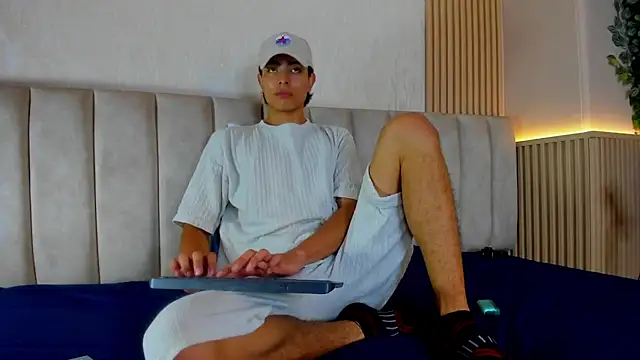 JoshRashfordd online show from September 26, 1:20 pm