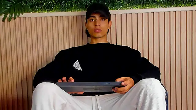 JoshRashfordd online show from September 28, 11:52 am