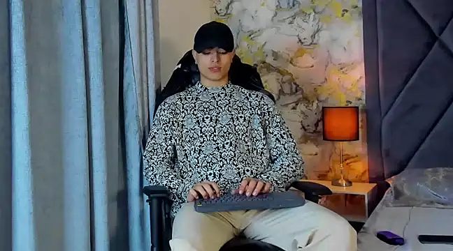 JoshRashfordd online show from February 3, 11:53 am