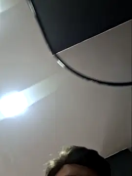 Leinad27 online show from April 13, 5:46 pm