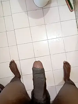 tharu111111 online show from October 14, 3:35 am