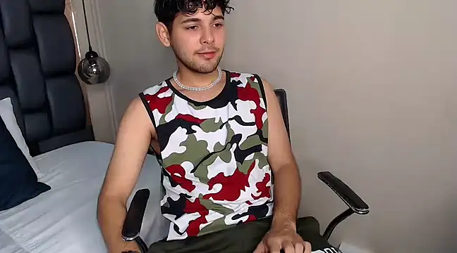 Samir bear online show from December 28, 12:47 pm