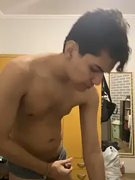 junior29  online show from December 24, 6:22 am