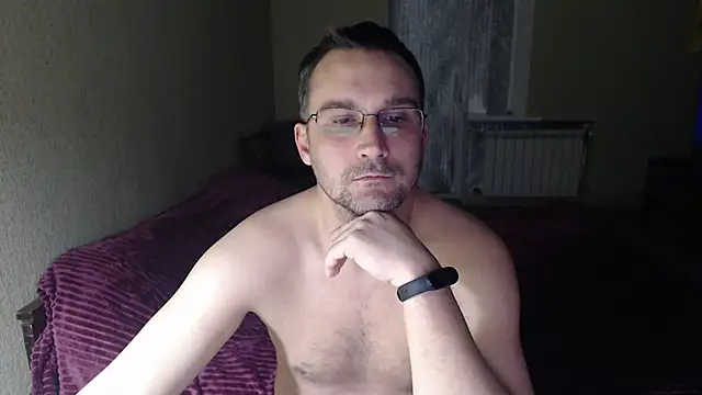 Snapshot of Sanderx chatting on March 3, 8:29 pm Sanderx online show from March 3, 8:29 pm