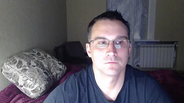 Snapshot of Sanderx chatting on March 5, 7:17 pm Sanderx online show from March 5, 7:17 pm