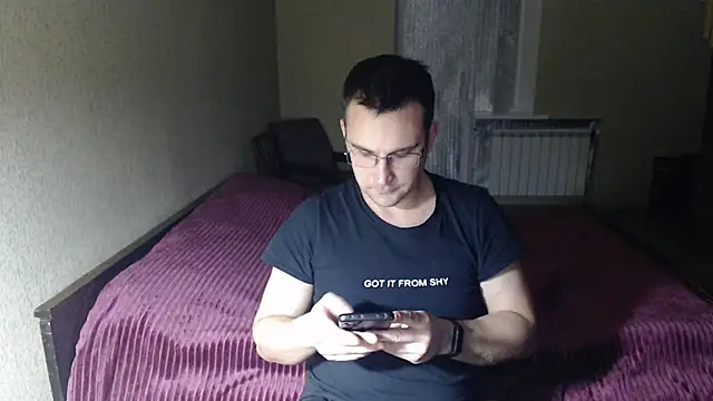 Snapshot of Sanderx chatting on February 23, 7:58 pm Sanderx online show from February 23, 7:58 pm