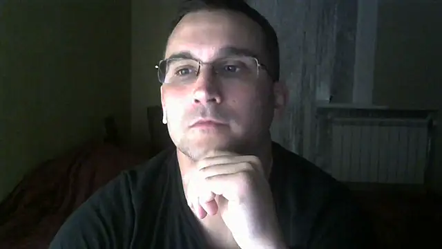 Snapshot of Sanderx chatting on February 6, 8:34 pm Sanderx online show from February 6, 8:34 pm