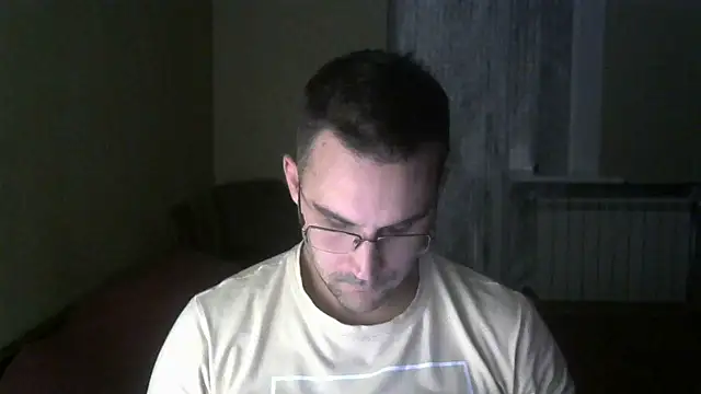 Snapshot of Sanderx chatting on February 2, 8:41 pm Sanderx online show from February 2, 8:41 pm