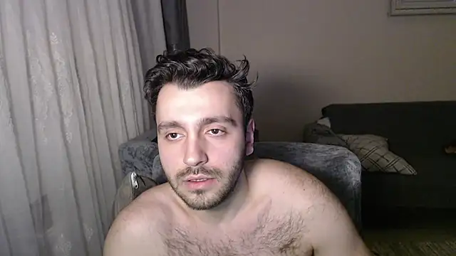 handsomeee04 online show from March 9, 10:48 pm