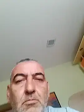 kevincumporn online show from September 29, 7:40 am