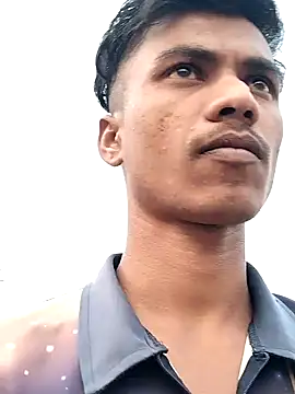 Snapshot of Guru2 chatting on January 13, 12:13 pm Guru2 online show from January 13, 12:13 pm