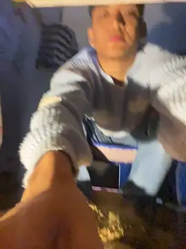 usersweet online show from November 27, 4:49 am