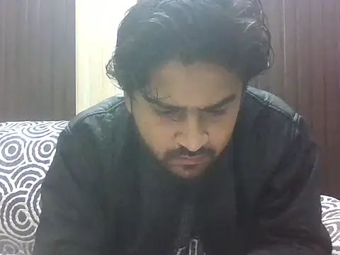 indihotguy online show from January 7, 10:42 am