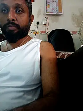 Snapshot of carria_homes chatting on March 3, 8:56 am carria homes online show from March 3, 8:56 am