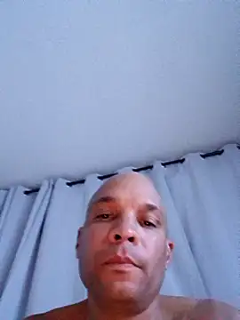 Snapshot of 3patica chatting on January 2, 8:39 am 3patica online show from January 2, 8:39 am