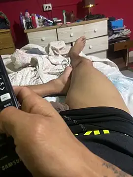 Aeroperreo online show from December 19, 11:12 pm