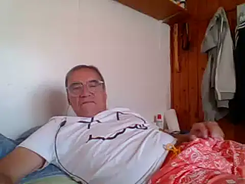 santiagon2015 online show from March 17, 6:53 pm