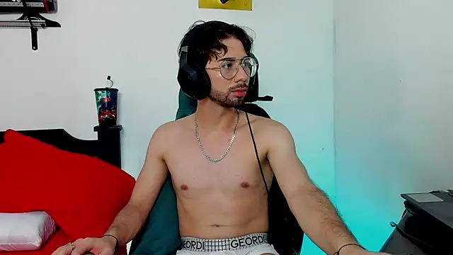 LIANxxx8 online show from January 7, 3:37 am