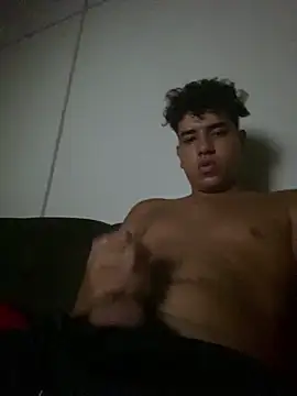 jeyse online show from February 19, 2:44 am