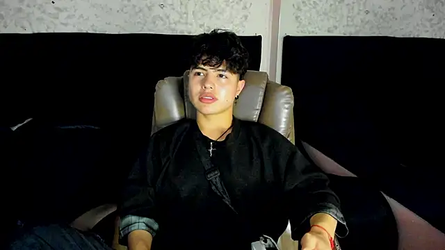 CollinStone online show from November 11, 7:08 pm