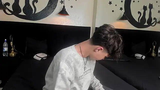 CollinStone online show from November 10, 7:08 pm