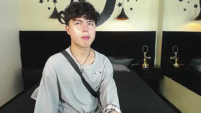 CollinStone online show from November 17, 7:17 pm